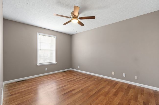 122 Gleaves Ln, House other with 3 bedrooms, 1 bathrooms and 2 parking in Oak Grove KY | Image 14