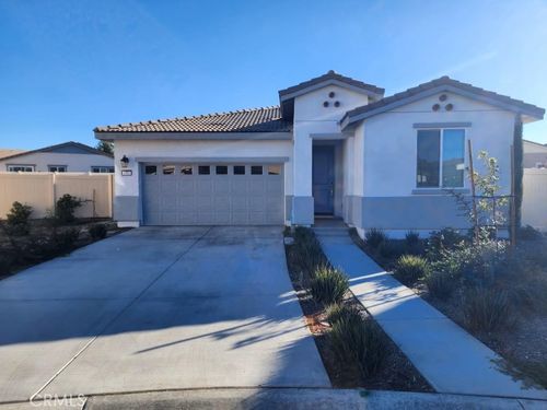 1781 Iris Cir, San Jacinto, CA, 92583-5118 | Card Image