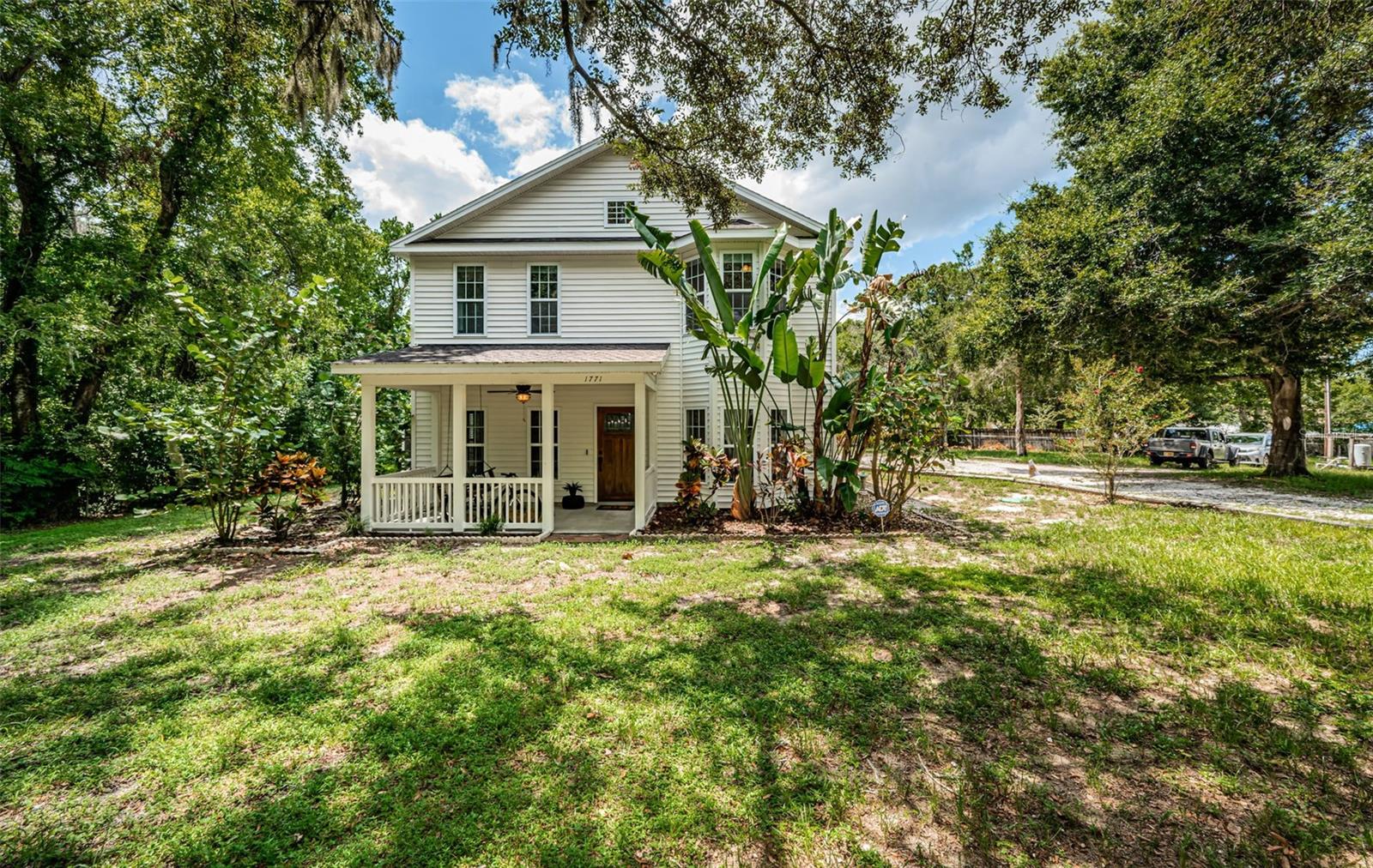 Englewood Ave, Tarpon Springs, FL 34689