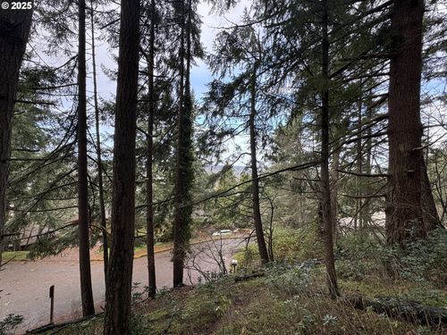 3605 Emerald St, Eugene, OR, 97405 | Card Image