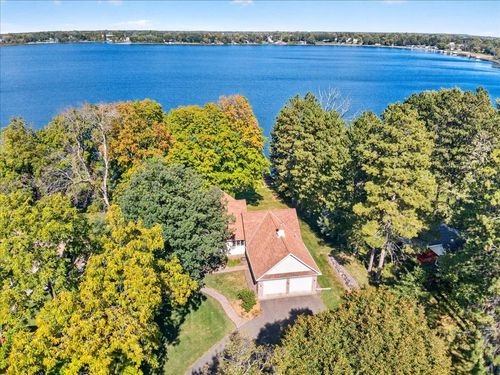 12500 Melody Ln, Lindstrom, MN, 55045-9336 | Card Image