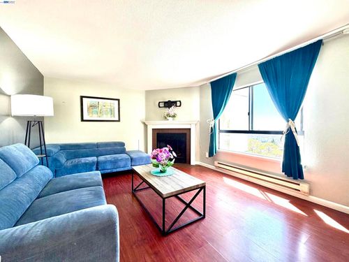 122-2505 Miramar Ave, Castro Valley, CA, 94546-2843 | Card Image