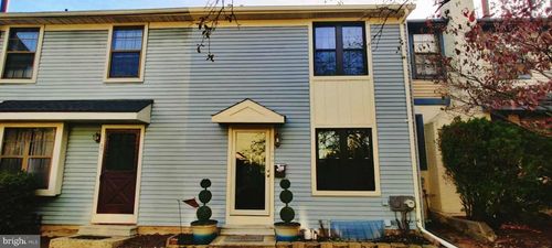 302 Hancock Ct, NORTH WALES, PA, 19454-1020 | Card Image