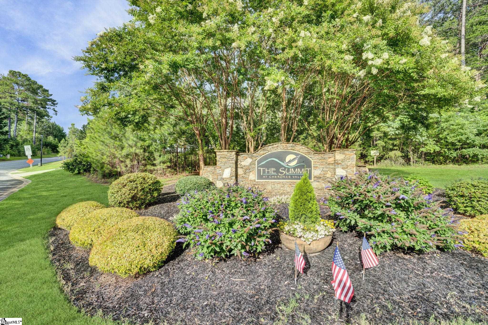 Land in Travelers Rest 3