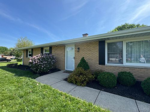 3800 Sterling Dr, Franklin, OH, 45005-5028 | Card Image