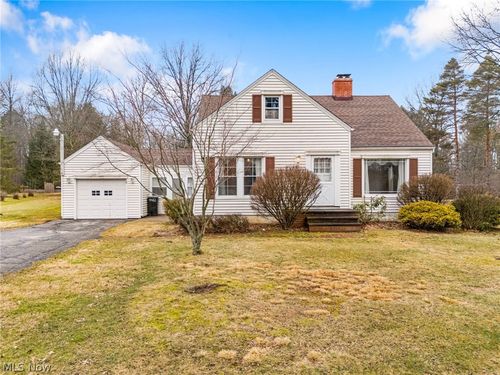 9482 Highland Dr, Brecksville, OH, 44141-2728 | Card Image