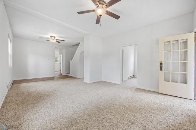 Living Room | Image 11