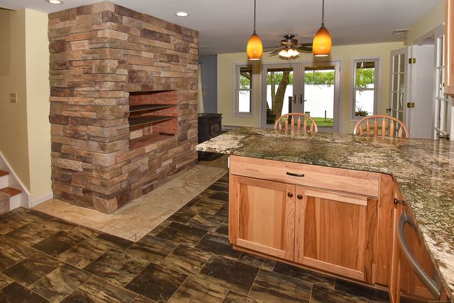 96 Avery Shrs, House other with 5 bedrooms, 5 bathrooms and null parking in Coventry CT | Image 26