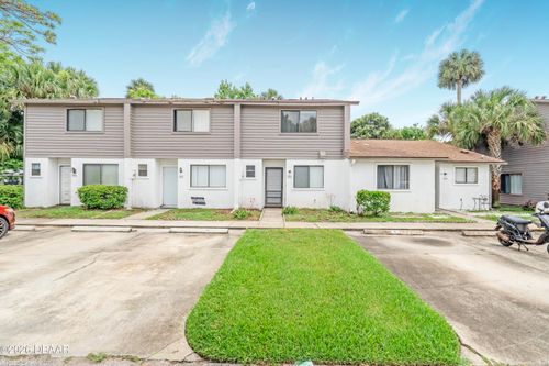 184 W Sandalwood Court, DAYTONA BEACH, FL, 32119 | Card Image