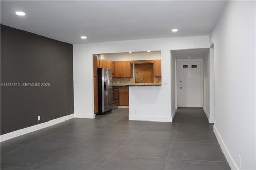 apt-3c-5140 Sw 40th Ave, Fort Lauderdale, FL, 33314-5749 | Card Image