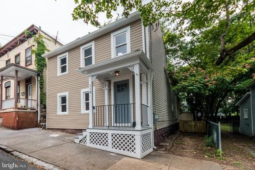 118 E Monmouth St, WINCHESTER, VA, 22601-4650 | Card Image