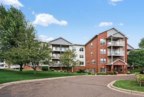 apt-120-2231 Penn Pl, North Saint Paul, MN, 55109-2956 | Card Image