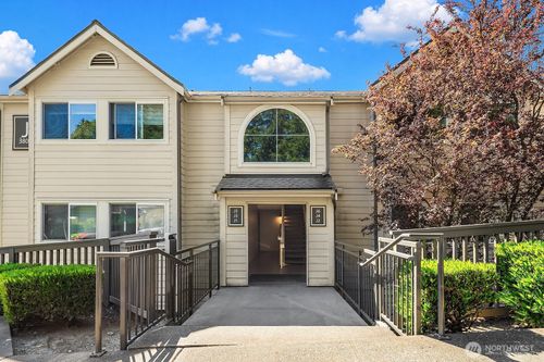 j2-3809 131st Ln Se, Bellevue, WA, 98006-1363 | Card Image