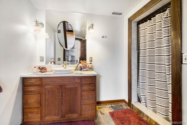 UNIT-6 - 3139 Woodward Ave, Condo with 1 bedrooms, 1 bathrooms and null parking in Detroit MI | Image 17