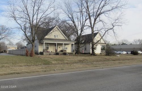 919-923 S Madison St, Webb City, MO, 64870-2543 | Card Image