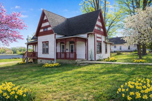 722 N Maple Ave, Mountain Grove, MO, 65711-1323 | Card Image