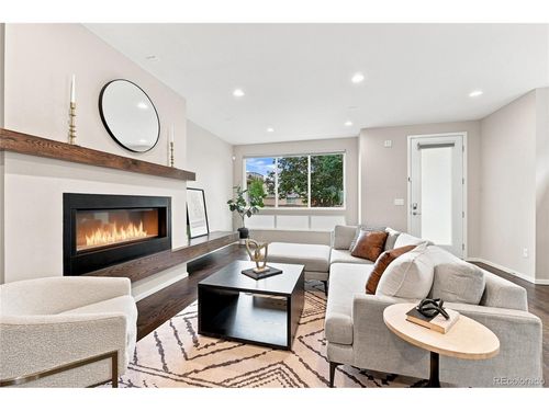 2151 Julian St, Denver, CO, 80211-5024 | Card Image