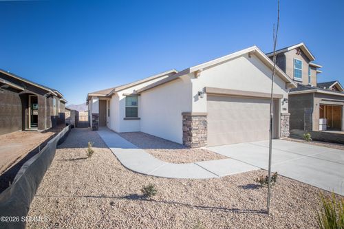 7006 Sentinel Avenue, Las Cruces, NM, 88012 | Card Image