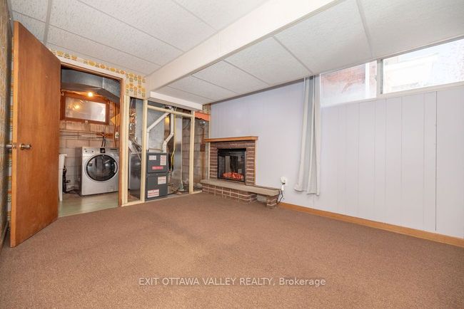 8 Sumac Crt, House other with 4 bedrooms, 2 bathrooms and 3 parking in Deep River ON | Image 27