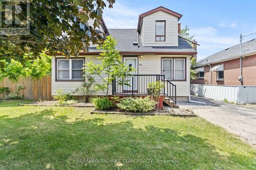 114 Dodson Street, Hamilton (Balfour), ON, L9A3K9 | Card Image