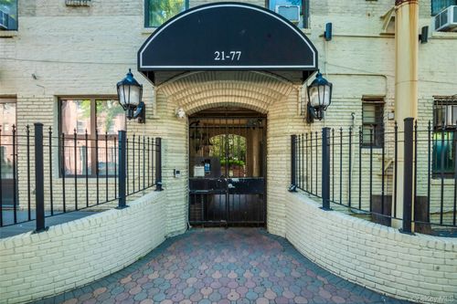 2a-21-77 33rd St, Astoria, NY, 11105-2319 | Card Image