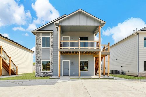 5530-5532 N Bressler, Park City, KS, 67219 | Card Image