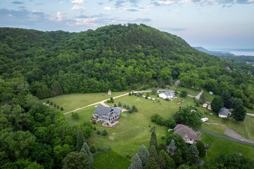 W12412 State Highway 35, STOCKHOLM, WI, 54769-6120 | Card Image