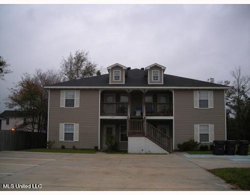 c-1519 3rd St, Gulfport, MS, 39501-2141 | Card Image