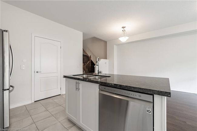 391 Athabasca Common, Townhouse with 3 bedrooms, 3 bathrooms and 2 parking in Oakville ON | Image 14