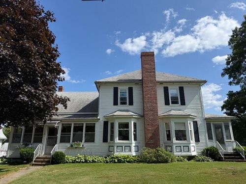 10 Palm St, Baileyville, ME, 04694-3508 | Card Image