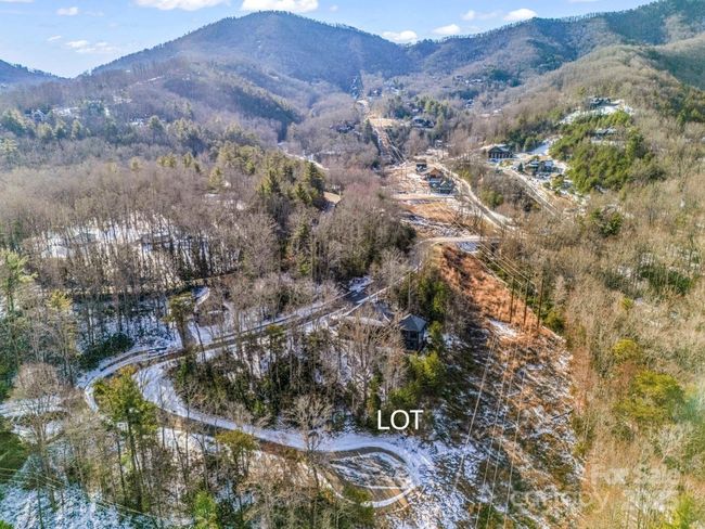 Southern aerial view | Image 13