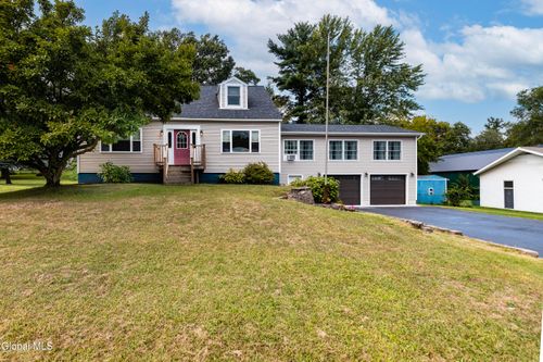 1443 Crescent Vischer Ferry Rd, Halfmoon, NY, 12065-7804 | Card Image