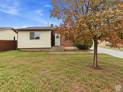 5959 Red Zinc Dr, Kearns, UT, 84118-7767 | Card Image