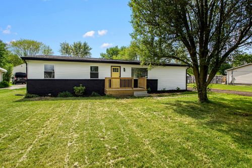70 5th Ave Sw, Etna, OH, 43062-9438 | Card Image