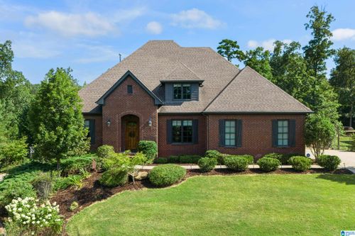 527 Greenbrier Way, HOOVER, AL, 35244-2225 | Card Image