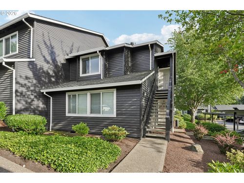 r8-9490 Sw 146th Ter, Beaverton, OR, 97007 | Card Image
