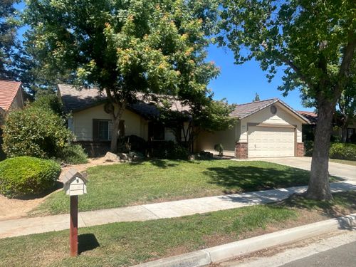 3256 W Calimyrna Avenue, Fresno, CA, 93711 | Card Image