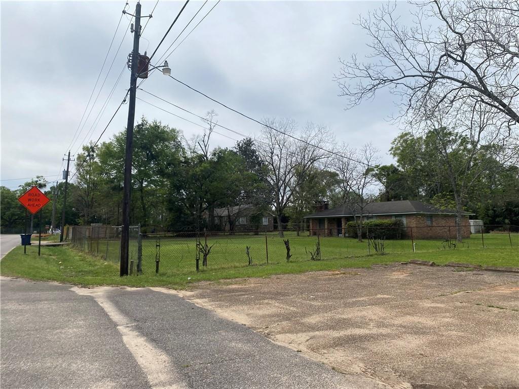 Glen Acres Dr, Mobile, AL 36608 #1