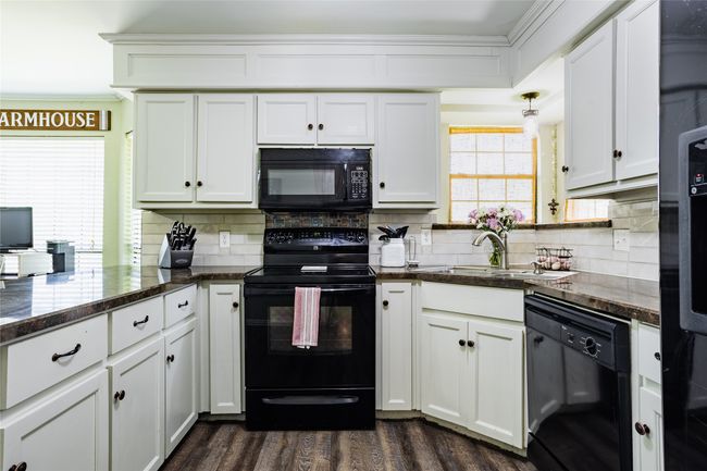511 Kamber Ln, House other with 3 bedrooms, 2 bathrooms and null parking in Wylie TX | Image 6
