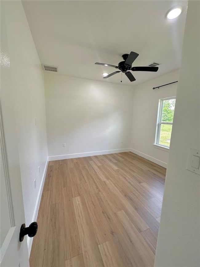 Bed 3 | Image 30