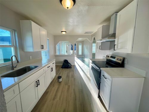 504 N 8th St, Richmond, TX, 77469-2825 | Card Image