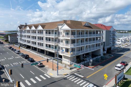 102-200 Wicomico St, OCEAN CITY, MD, 21842-4285 | Card Image