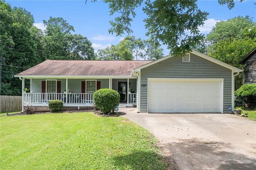 2247 Cruse Rd, Lawrenceville, GA, 30044-2704 | Card Image