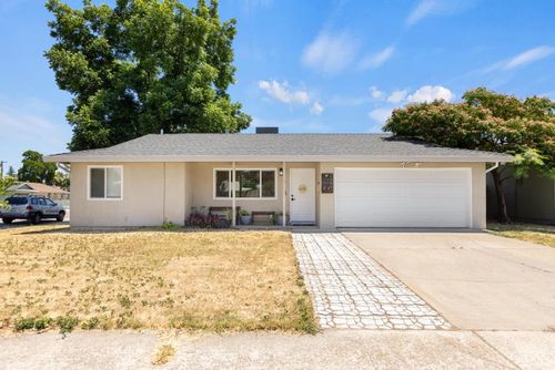 2101 Kellogg Way, Rancho Cordova, CA, 95670 | Card Image