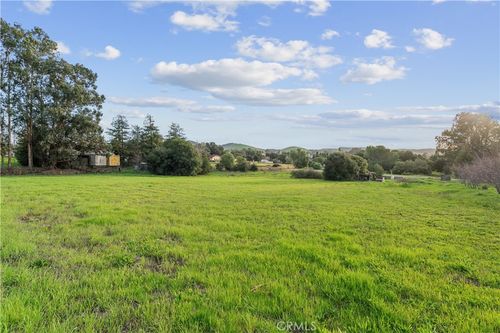 5275 Windmill Way, San Luis Obispo, CA, 93401-8361 | Card Image