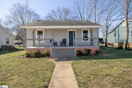 207 Brooks Ave, Greenville, SC, 29617-7832 | Card Image