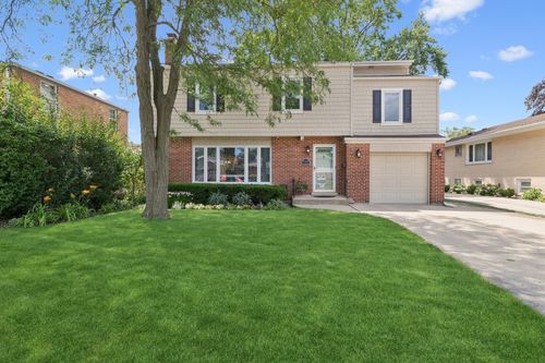 1705 Glenview Ave, Park Ridge, IL, 60068-1711 | Card Image