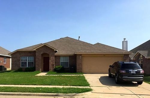 516 Ashdale Dr, Fort Worth, TX, 76140-5554 | Card Image