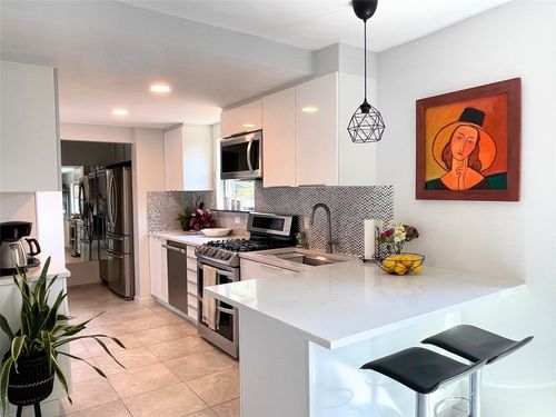 6003 Merriwood Dr, Austin, TX, 78745-4051 | Card Image
