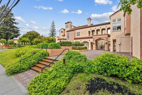 1999 Ofarrell St, San Mateo, CA, 94403-1392 | Card Image